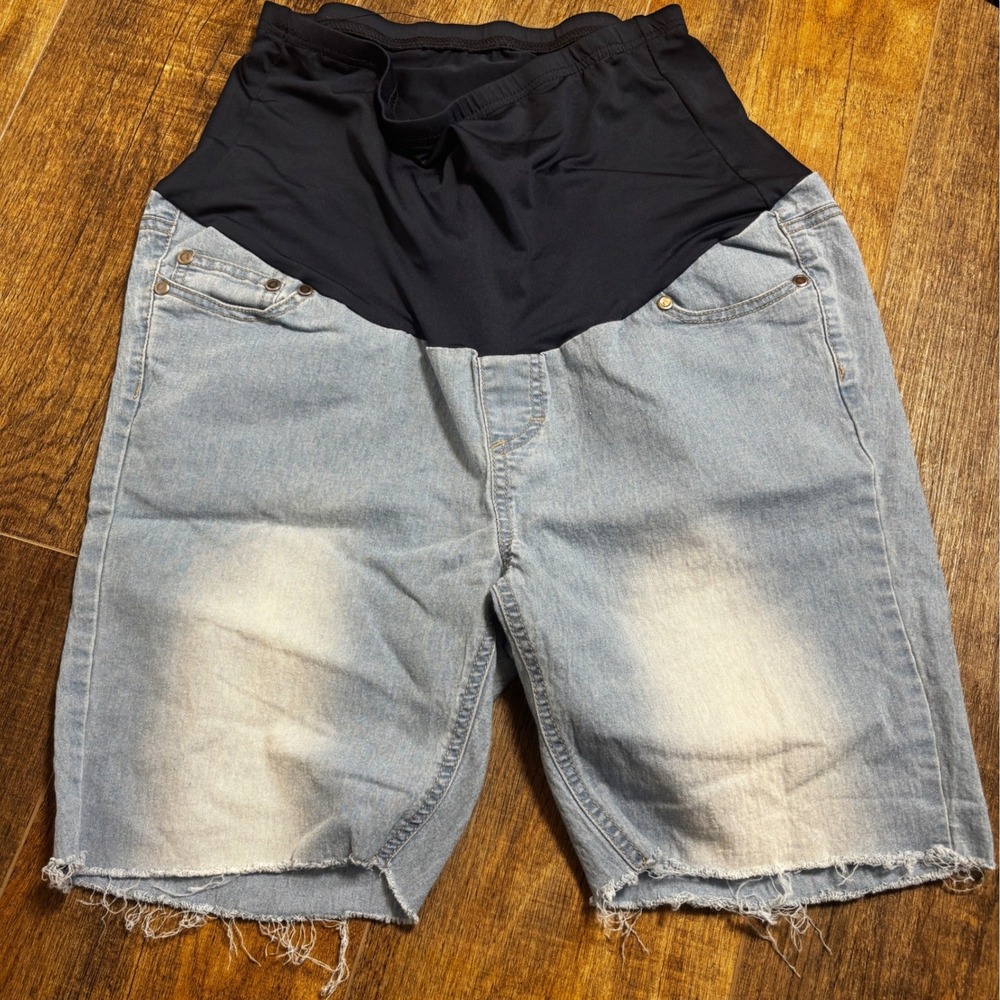 Oh! Mamma Maternity Denim Shorts Distressed Frayed Hem Size L‎ Blue, Pregnancy